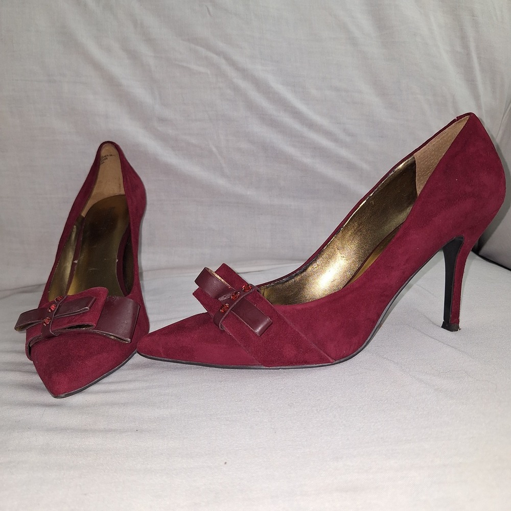 Whimsigoth Retro Suede Pointed Toe Bow Heels Nine West NWFRANCESS Burgundy 8M